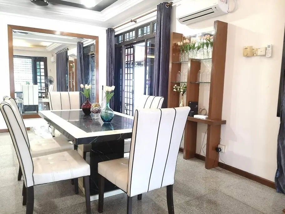 Villa Jb City 5 Bedroom Semi-D Near Ksl,Mid Valley ,Berjaya Waterfront Johor Bahru Malaysia