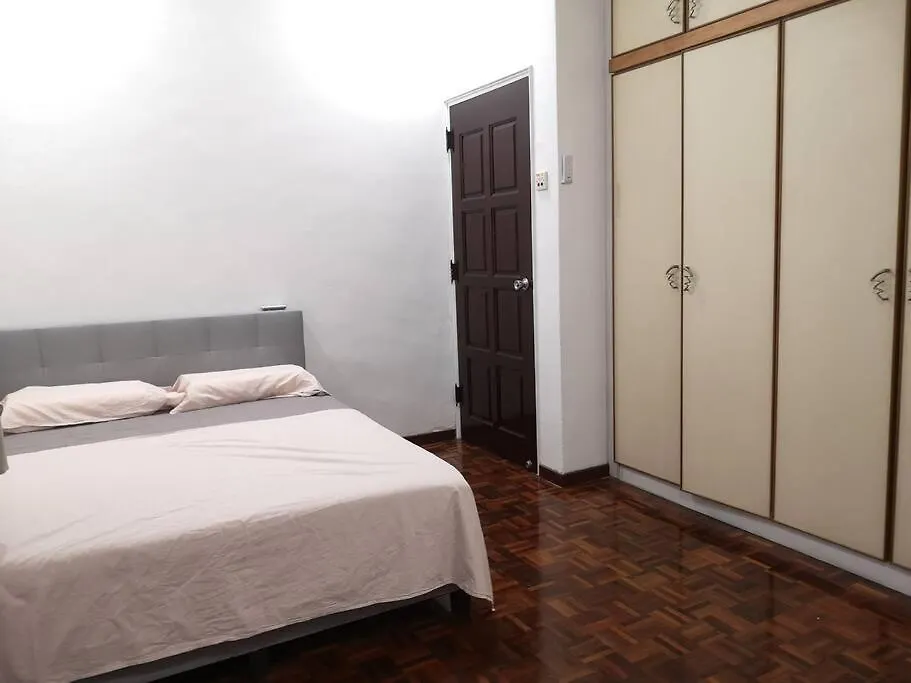 Jb City 5 Bedroom Semi-D Near Ksl,Mid Valley ,Berjaya Waterfront Johor Bahru
