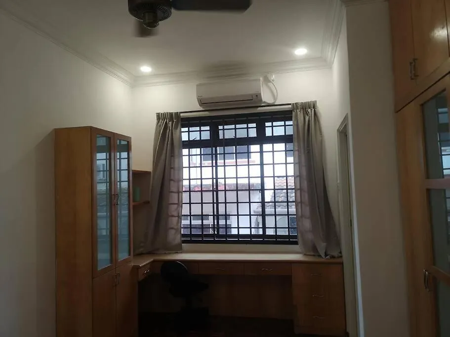 Jb City 5 Bedroom Semi-D Near Ksl,Mid Valley ,Berjaya Waterfront Johor Bahru